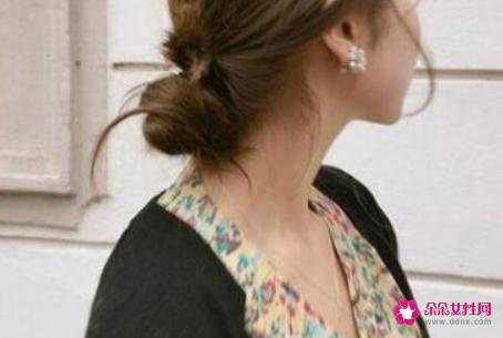懒人怎么扎出简单漂亮头发