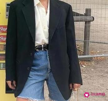 几种短款小西装搭配技巧尽显气质