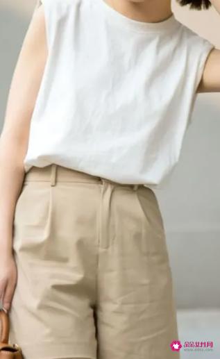 女人味风格的女装图片