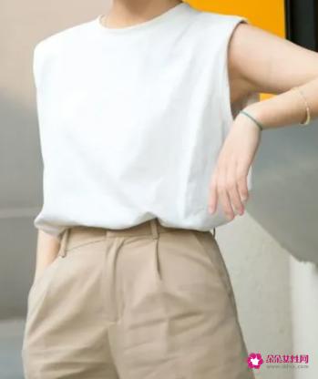 女人味风格的女装图片