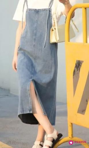 女人味风格的女装图片