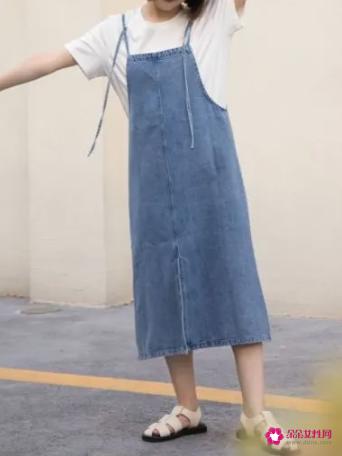 女人味风格的女装图片
