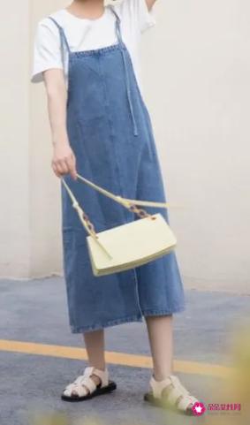 女人味风格的女装图片