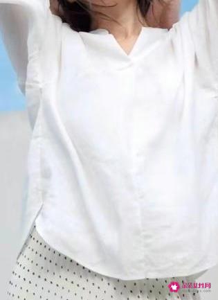 衣服宽松好还是修身好