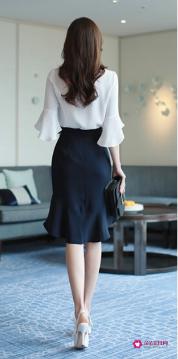 穿高跟鞋搭配什么衣服好看