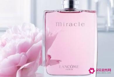 最受欢迎十大女士香水