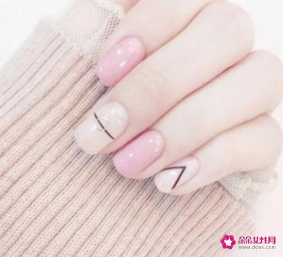 4款显手白的指甲油颜色