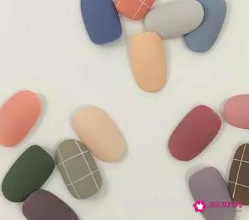 4款显手白的指甲油颜色