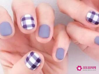 4款显手白的指甲油颜色