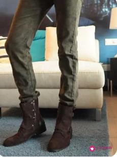 男靴子搭配图片