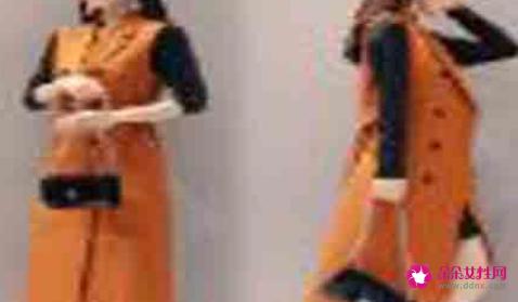 长款背心怎么穿好看