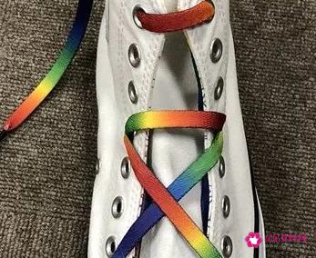 几种漂亮的系鞋带方法