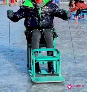 老人适合穿什么样的羽绒服