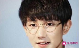 眼镜能提升颜值吗