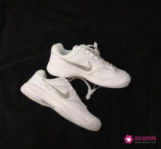 休闲运动鞋女款