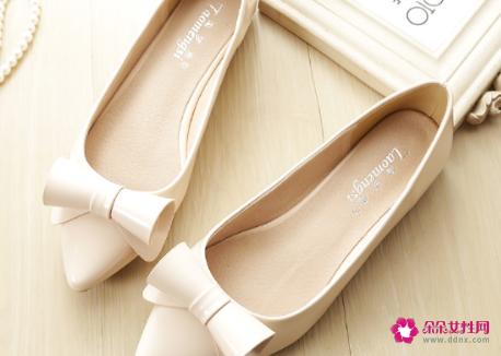 夏天穿什么鞋合适