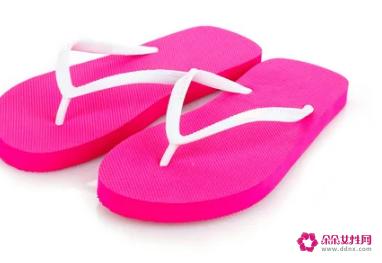 去海边穿哪种沙滩鞋