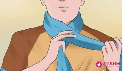 男士围围巾的方法