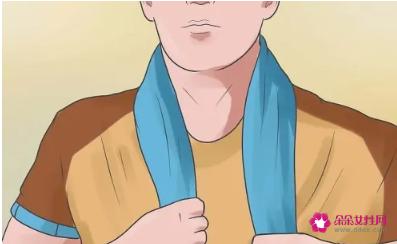 男士围围巾的方法