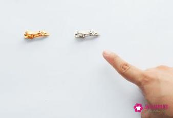 领带和领带夹搭配