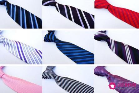 全黑色领带的寓意