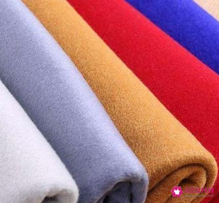 什么是羊绒大衣