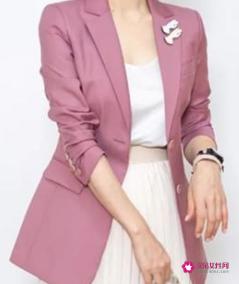 50岁女人适合穿什么衣服