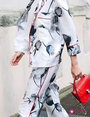 面试穿短裤合适吗