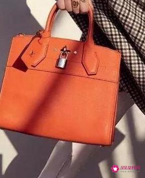 职业装夏季女装解锁既正式又时尚的搭配