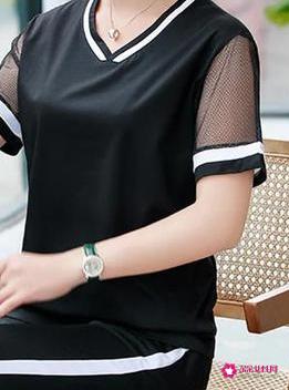 40岁女人穿什么牌子衣服好看