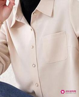 40岁女人穿什么牌子衣服好看