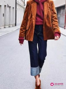 肤色暗沉的人穿什么颜色好看