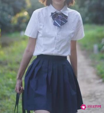 穿JK的女生是为了吸引男生吗