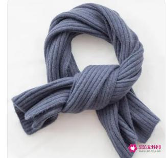 短款毛线围巾的各种围法图解