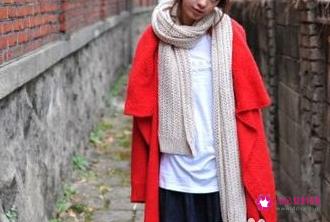 短款毛线围巾的各种围法图解