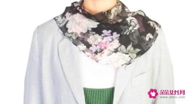 大三角围巾的系法图解