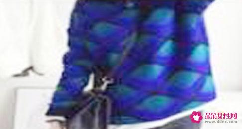 孔雀蓝配什么颜色小编分享三种搭配