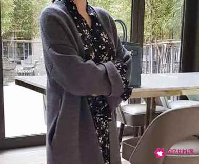 长款雪纺连衣裙怎么搭配