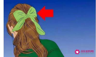 三角丝巾的18种系法视频