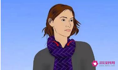 三角丝巾的18种系法视频