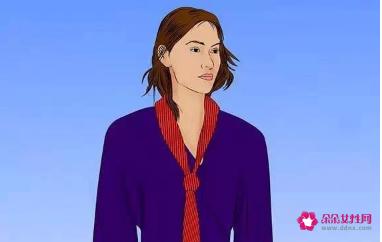 三角丝巾的18种系法视频