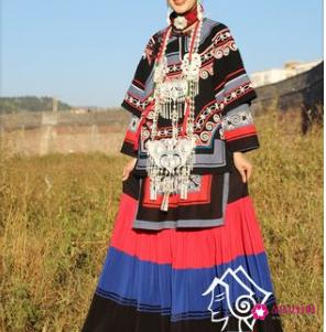 民族风格服装特点是什么