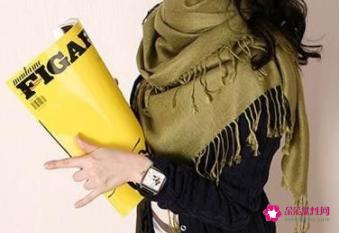 韩式系围巾的多种方法