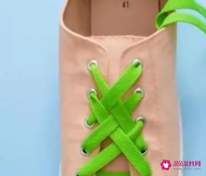 运动鞋带的24种系法图解
