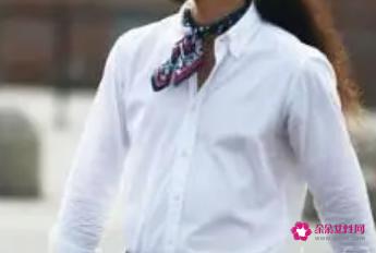 男士丝巾怎么系好看