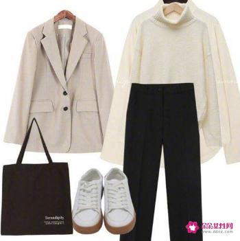 米色外套内搭什么颜色比较好看