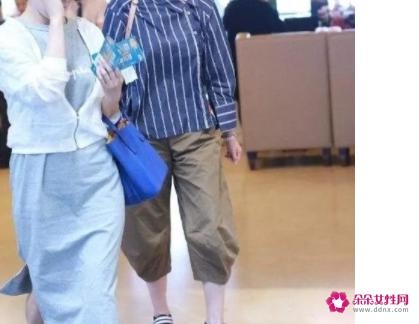 减龄又时尚的装扮