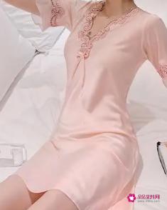 女性冰丝睡裙