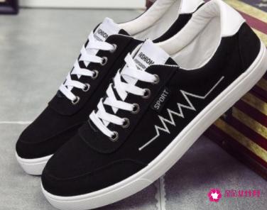 板鞋适合什么裤子