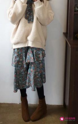 冬季穿连衣裙怎么搭配